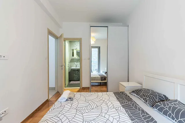 Three-bedroom, spacious and bright apartment for sale in the most beautiful part of Montenegro — photo 10